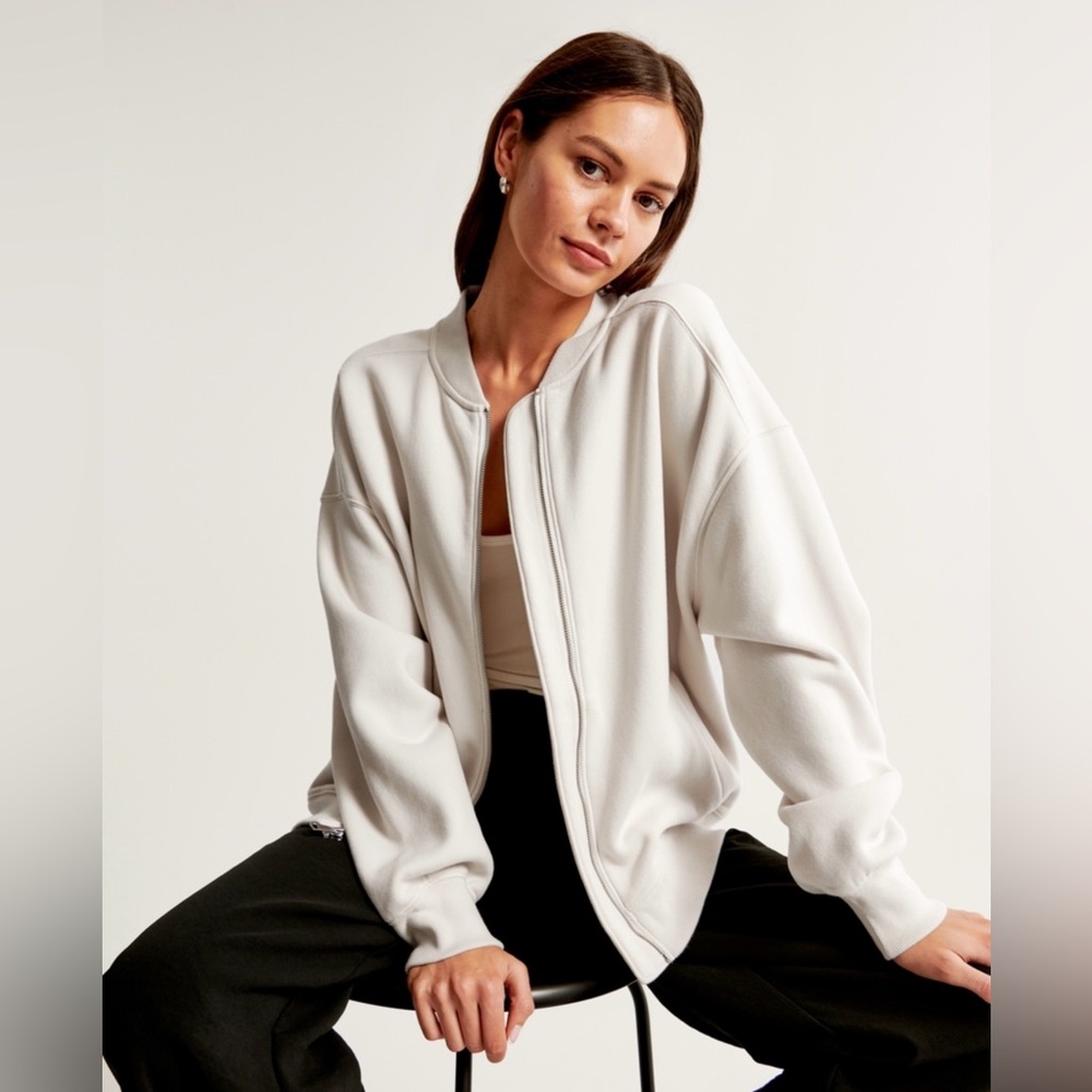 Essential Bomber Full-Zip